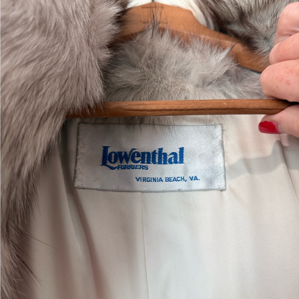 90’s Lowenthal Furriers Rabbit Fur Coat - Medium - Picture 4 of 12